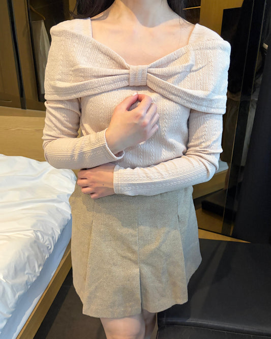 ST004【現貨發售】蝴蝶結平領上衣