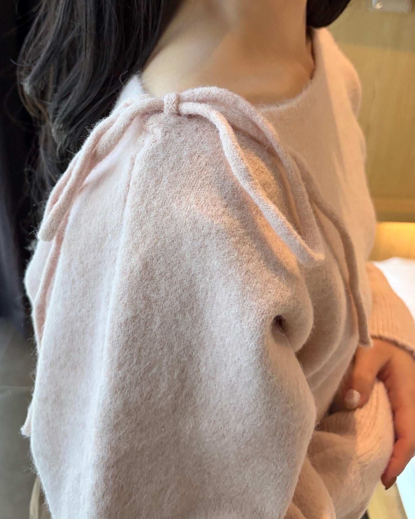 CO002【熱賣商品】單邊綁繩蝴蝶結甜美風格上衣