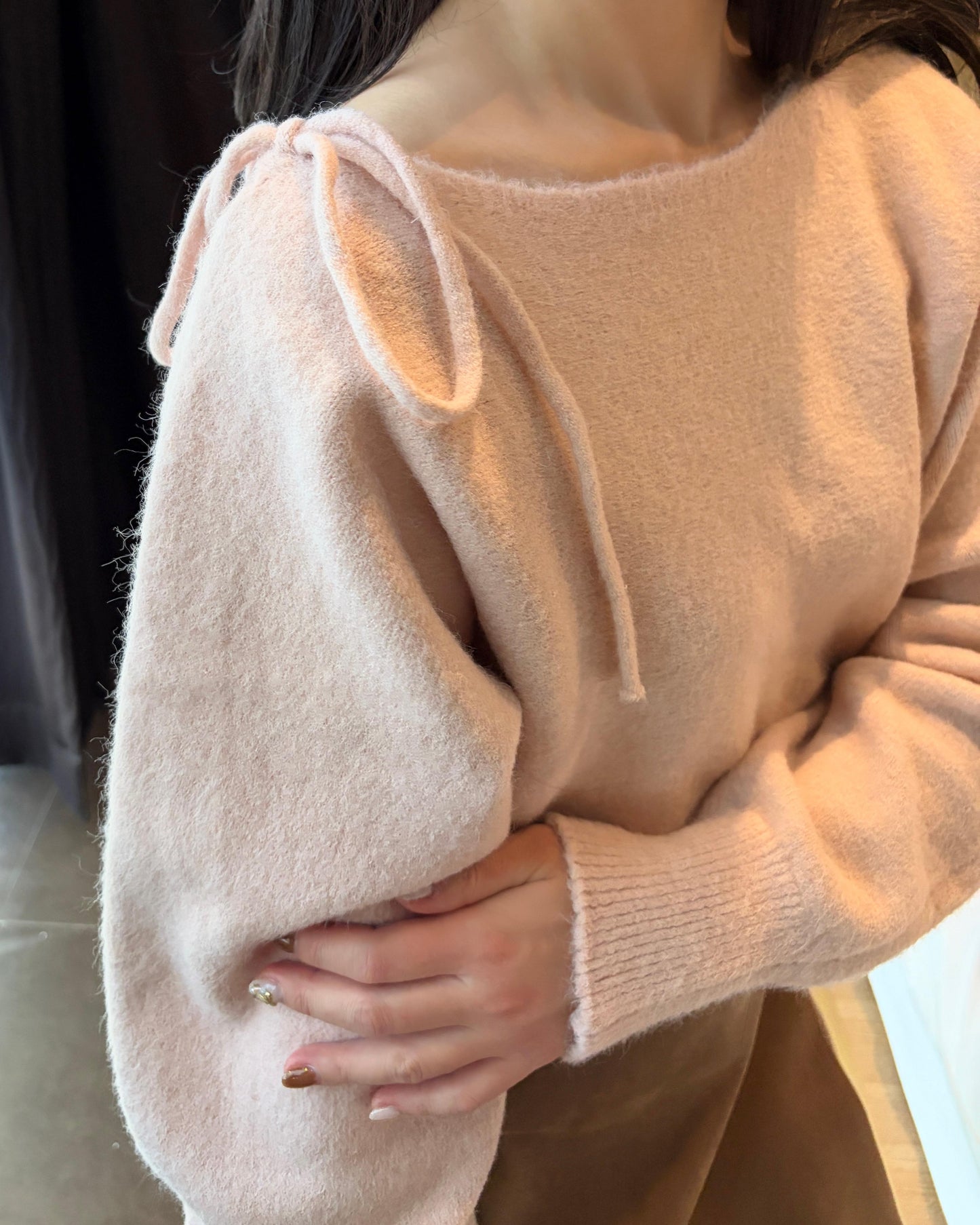 CO002【熱賣商品】單邊綁繩蝴蝶結甜美風格上衣