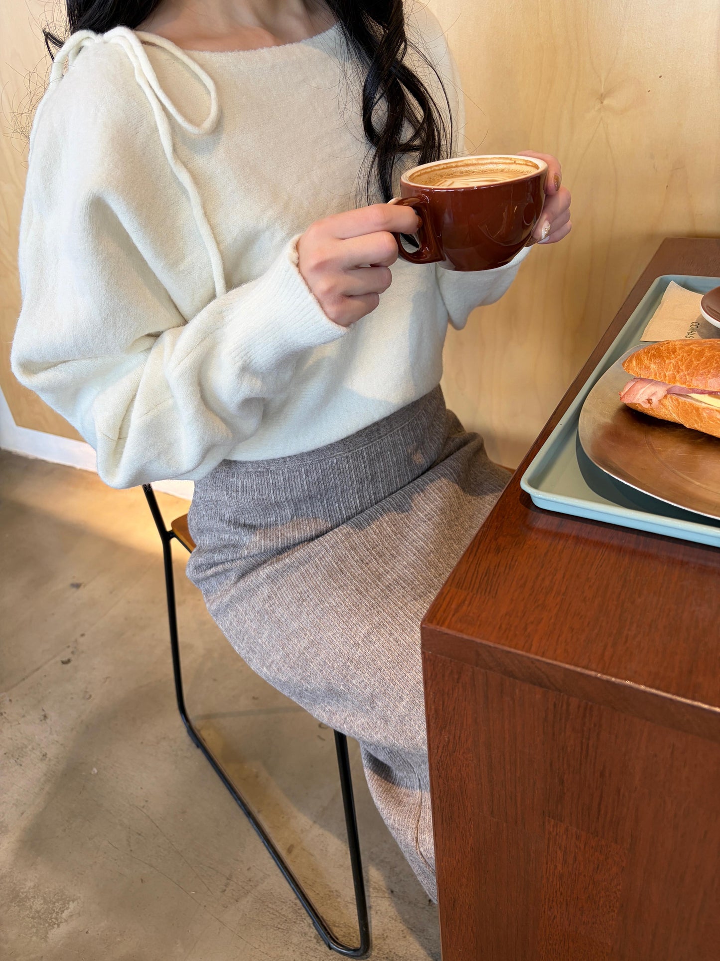 CO002《現貨新款》單邊綁繩蝴蝶結甜美風格上衣