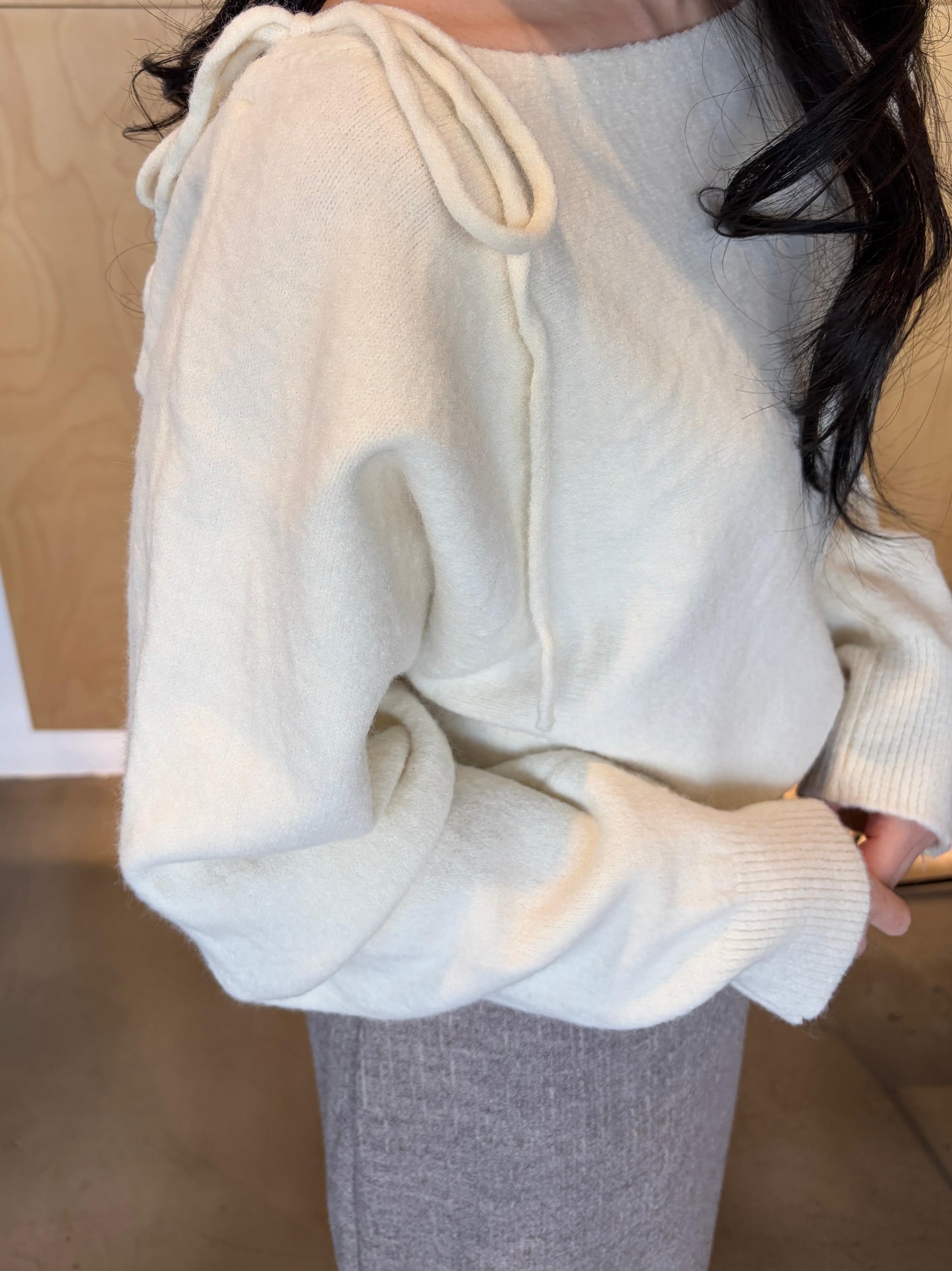 CO002《現貨新款》單邊綁繩蝴蝶結甜美風格上衣