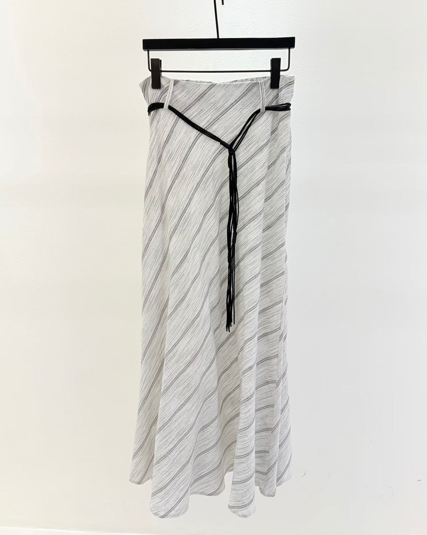 CO005【4月新品】斜紋連腰綁帶長裙
