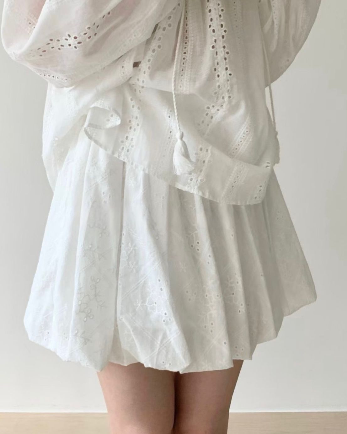 CO006【4月新品】通花款百搭泡泡短裙