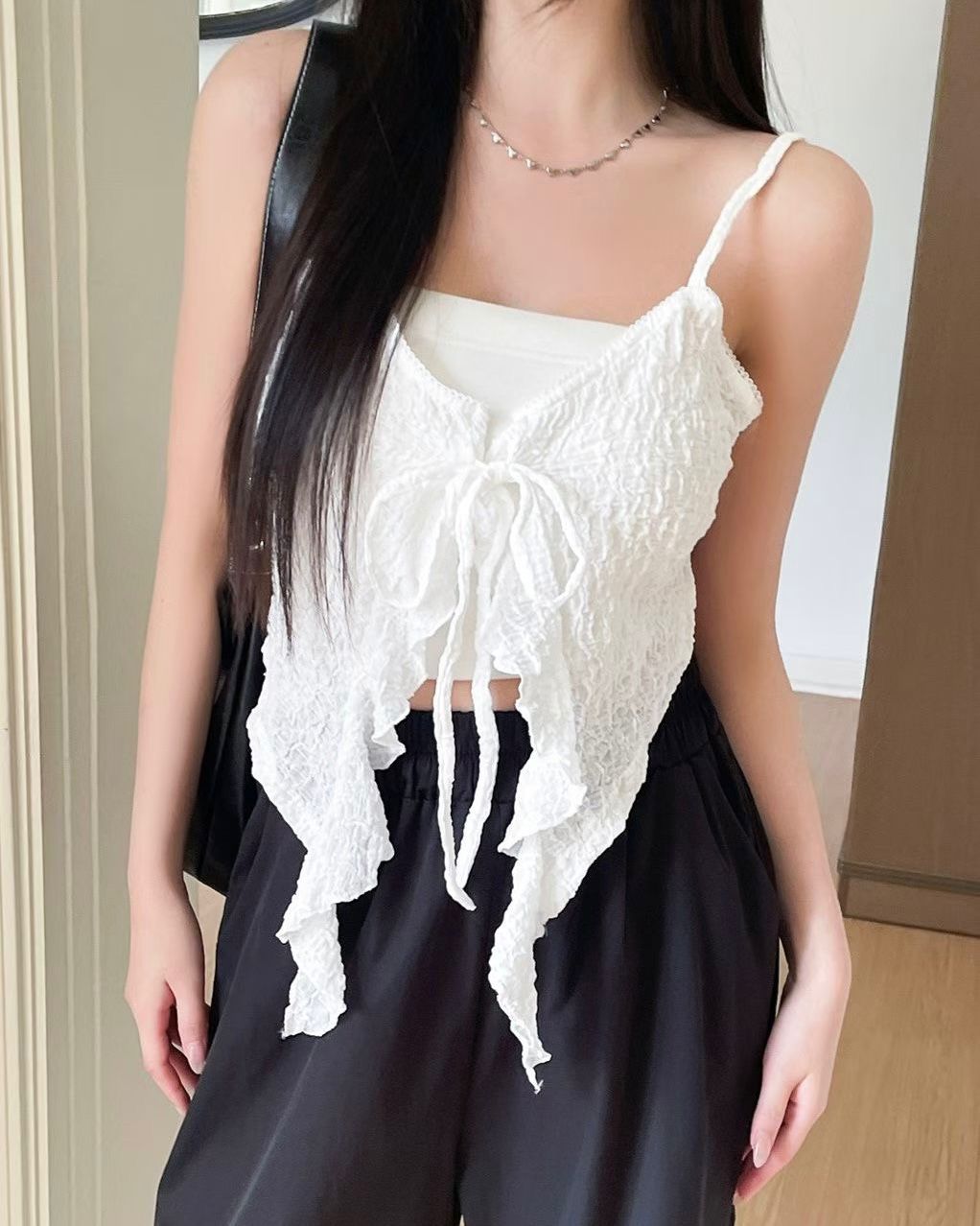 DA016【6月新品】短版吊帶小可愛上衣