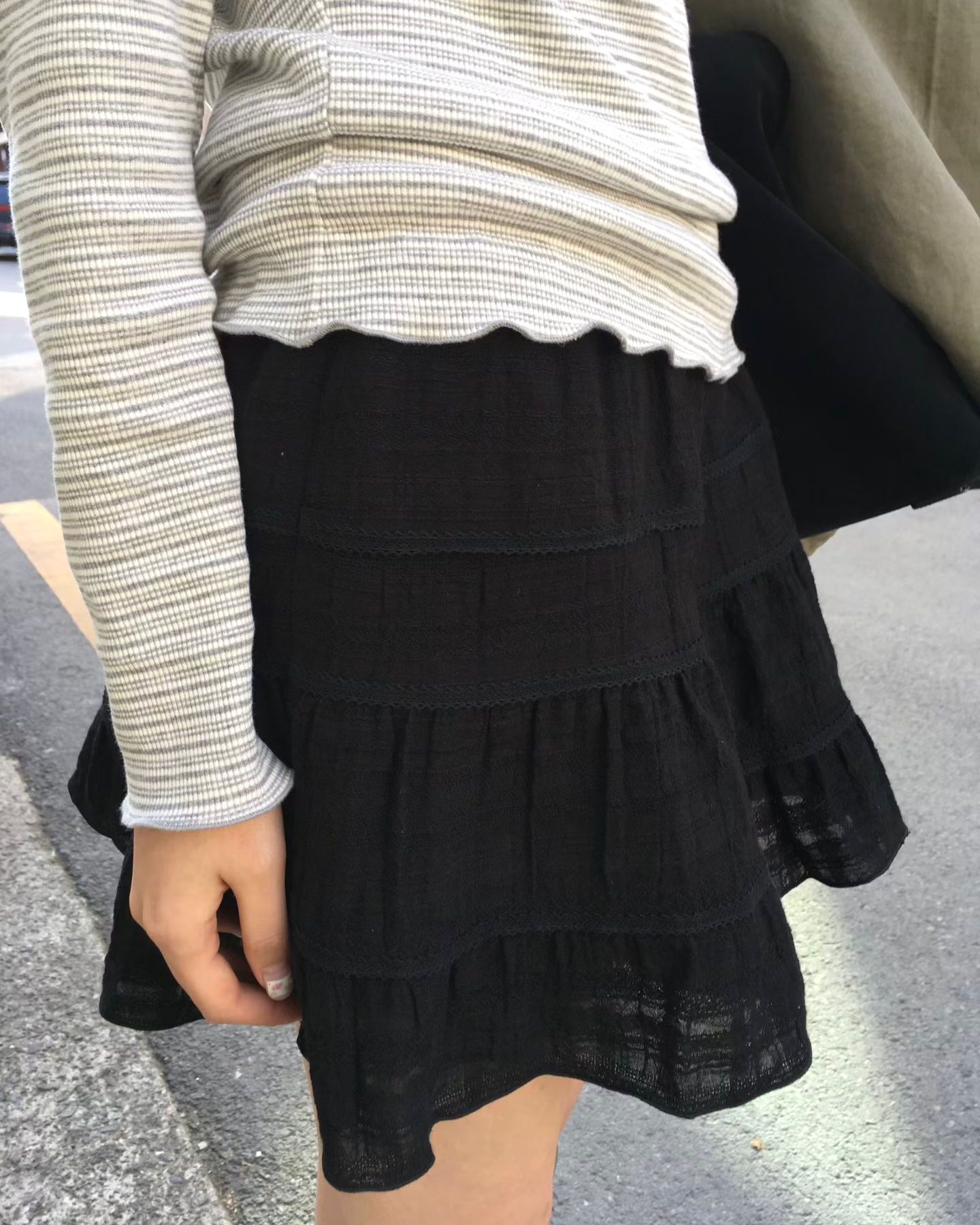 FO002【4月新品】百搭公主風半截短裙