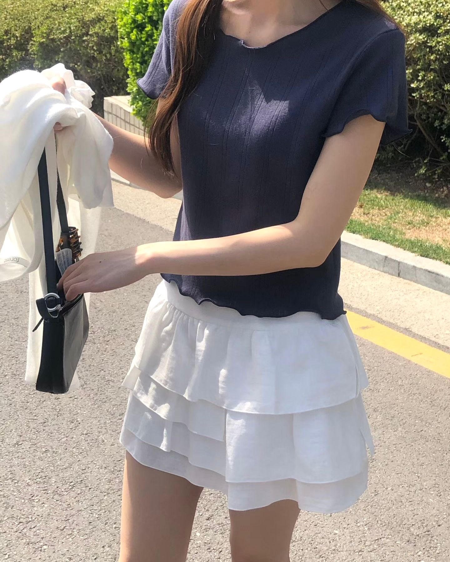 FO008【4月新品】花邊通花直紋百搭上衣