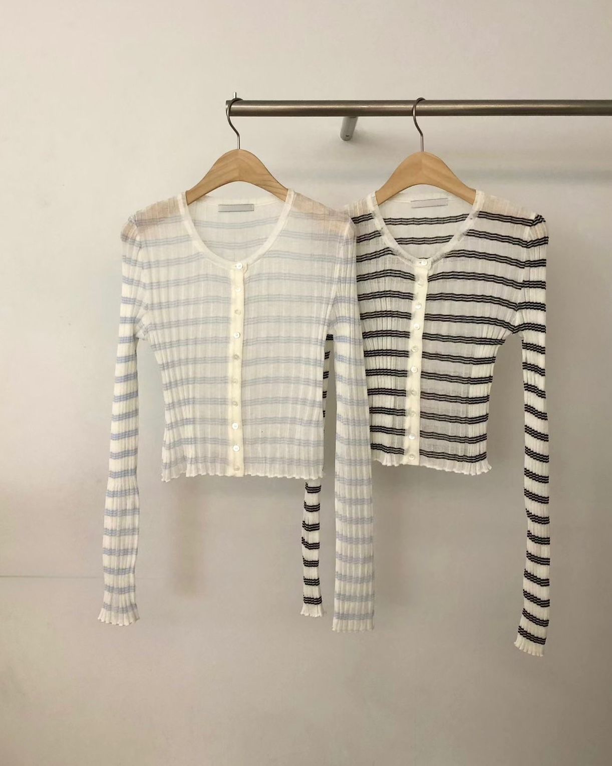 FO011【5月新品】橫紋透膚夏季外套