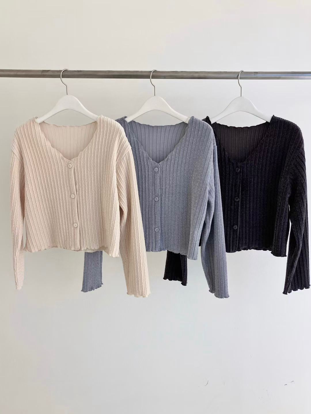 HA001《現貨新款》直紋舒適百搭外套