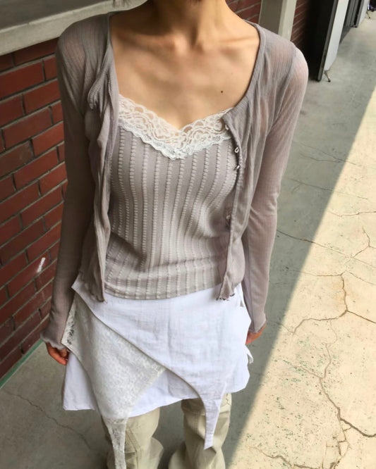 LW001【SALE!現貨新款✿】蕾絲細直紋吊帶上衣