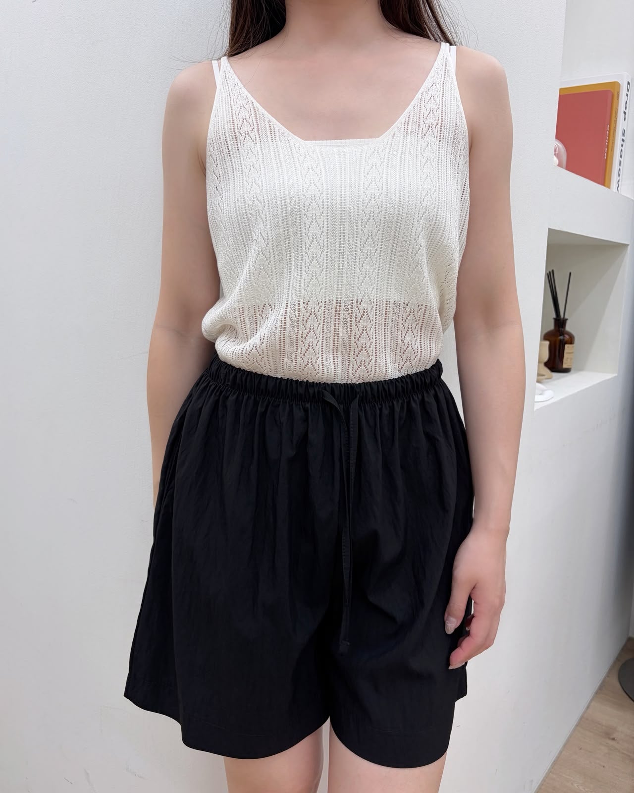 MT002【7月新品】通花紋幼肩帶背心上衣