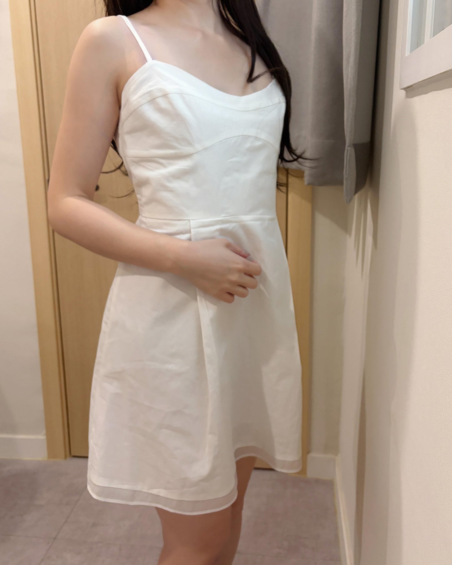 ON001【現貨新款】百搭網紗邊下擺吊帶連身短裙