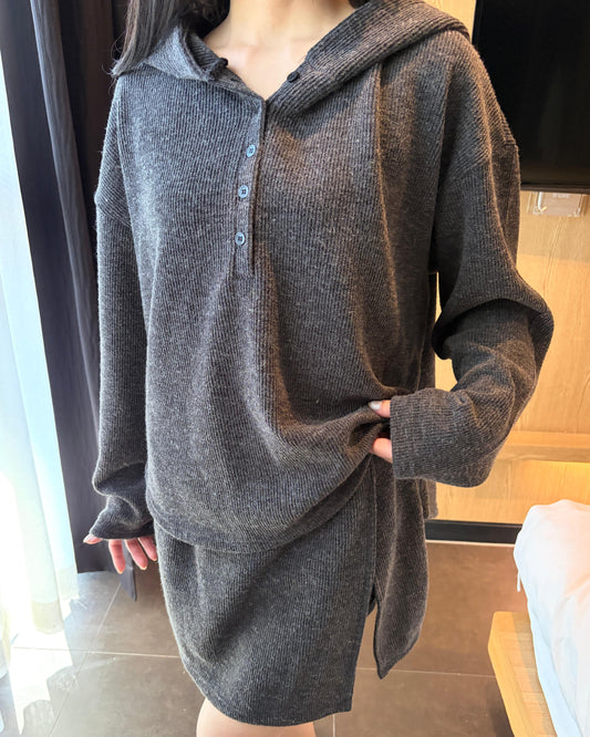 OT001《現貨新款》休閒百搭連帽裙褲套裝 Set