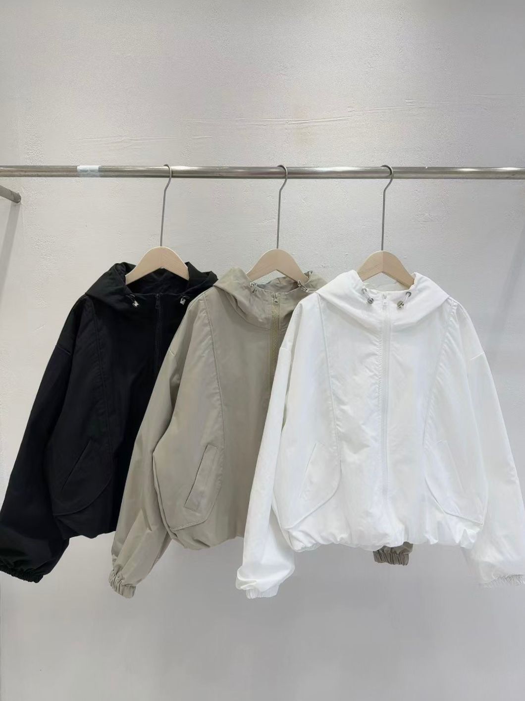 SE010【3月新品】休閒連帽運動風外套