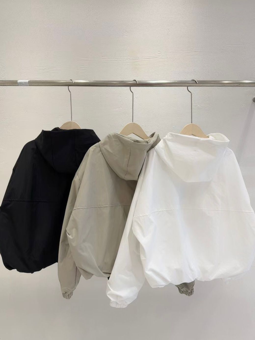 SE010【3月新品】休閒連帽運動風外套