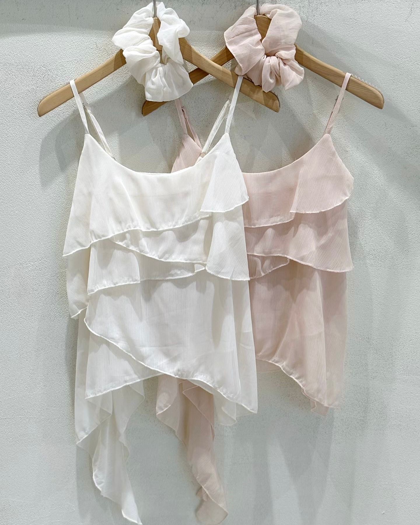 SH006【6月新品】甜美層次感長版吊帶上衣
