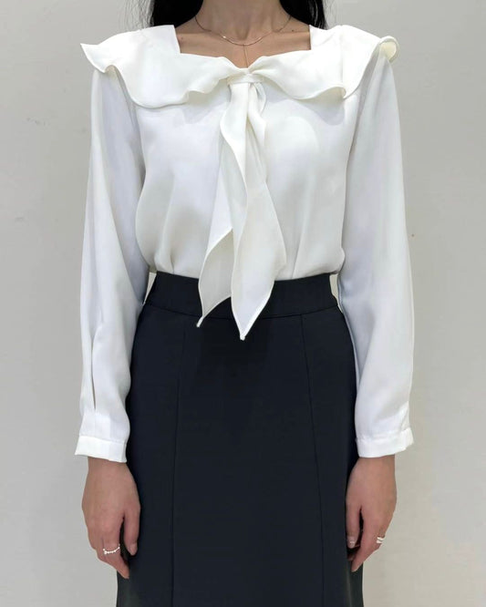 ST006【1月新品】荷葉邊領帶上衣