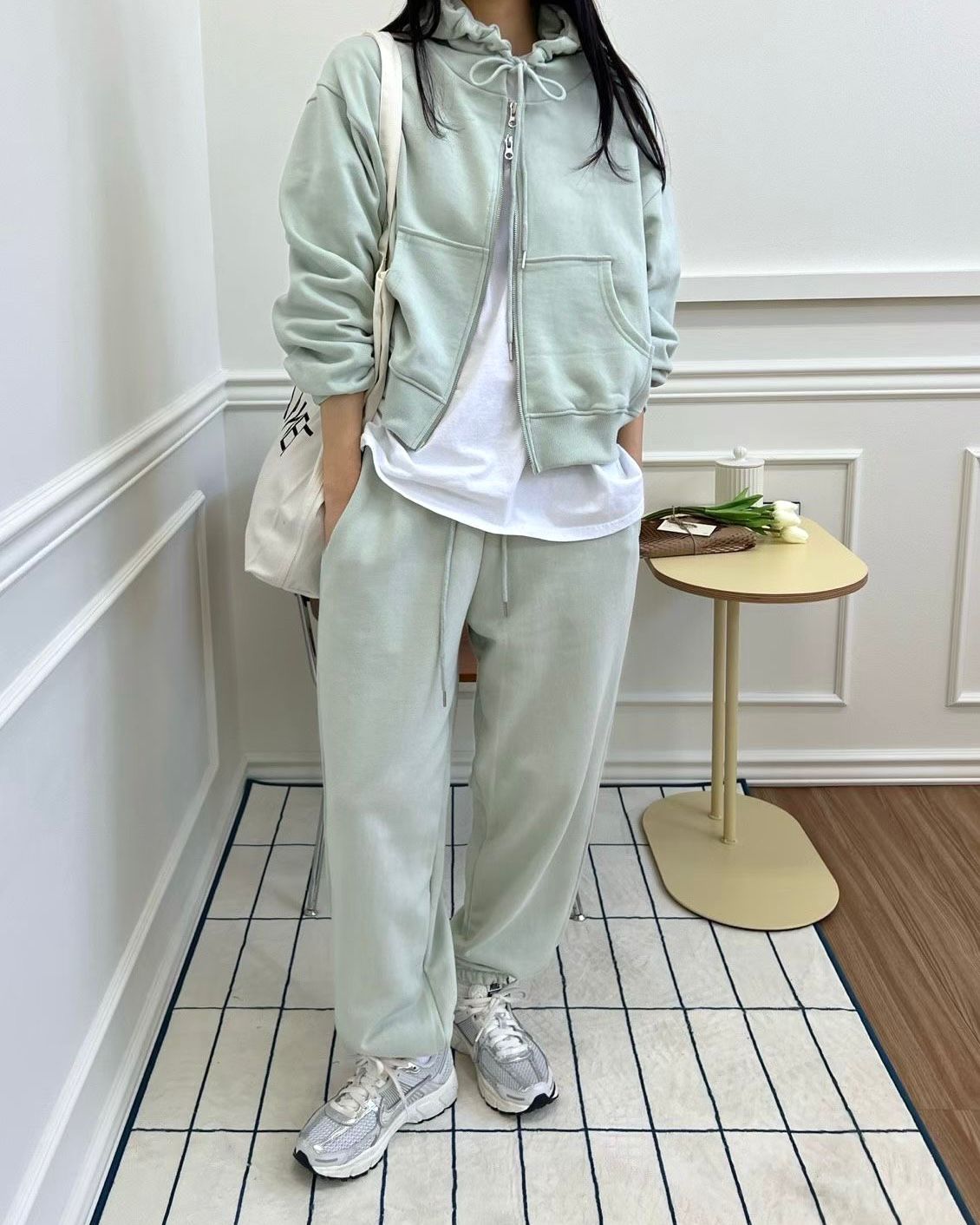 TE001【3月新品】運動風連帽套裝