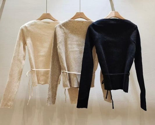 TW002《新款》顯瘦腰綁蝴蝶結一字領上衣